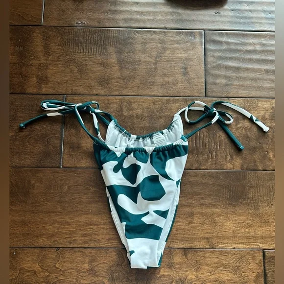 Abercrombie & Fitch Swimsuit - Picture 4 of 5